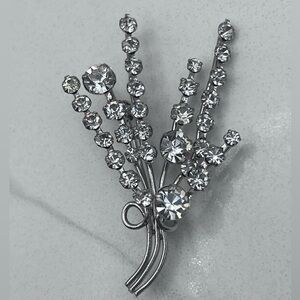 Vintage Austrian crystal brooch